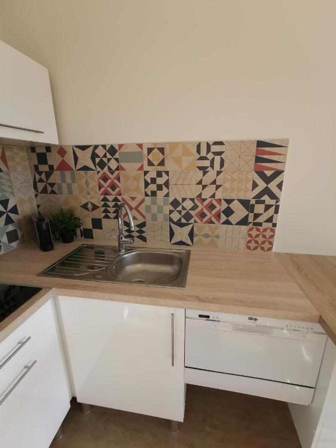 Appartement 1 Chambre + Parking A Deux Pas Des Plages Sète Exteriér fotografie